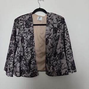 Patra 22W Floral Lace Women's Jacket